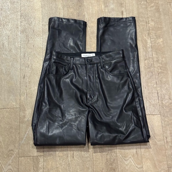 Abercrombie & Fitch Pants - Abercrombie & Fitch Curve Love The 90s Straight Black Vegan Leather Pants Size 4